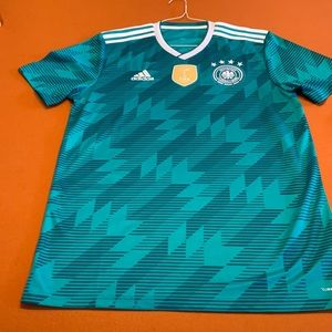 Adidas medium soccer jersey